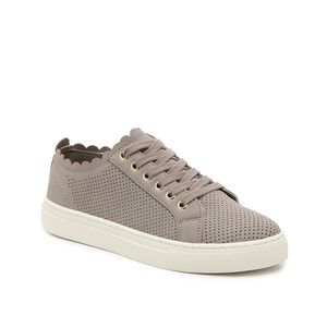 Indigo Rd. Kyrie Sneaker - Grey NEW